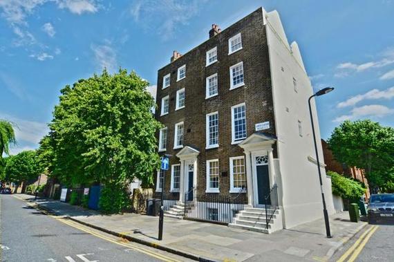 1 bedroom Flat for s...